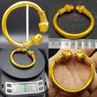 Roman Antique High Carat Gold Wonderful Bangle With 2 Lion Heads 31.  8 gram 25 3