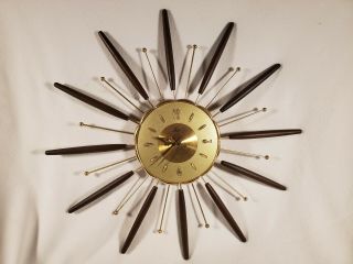 Vintage 26 " Atomic Starburst Robert Shaw Lux Electric Wall Clock