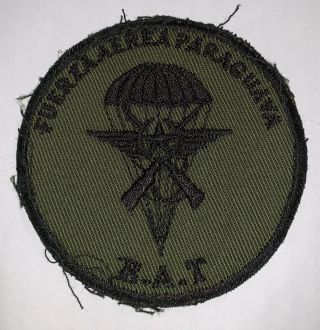 Paraguay,  Airborne Patch 1