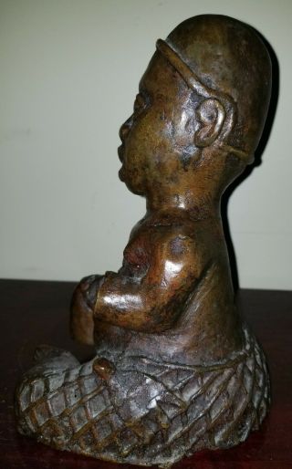 A 19th century African Ashanti bronzes 7