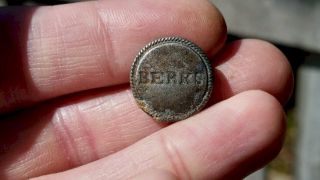 British Berkshire Militia Button 1760 - 1804