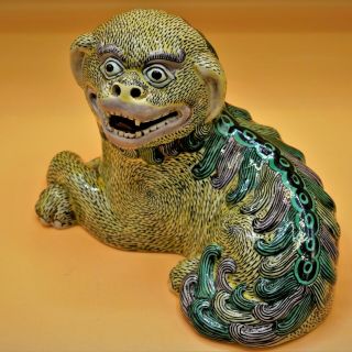 19th Century - Very Rare Chinese Foo Dog Lion 狮 Famille Verte Porcelain Creature