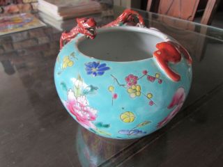 Antique Chinese Porcelain Mille Fleur Red Dragon Bat Vase Qing - Republic