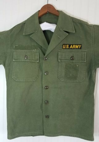 VINTAGE KOREA WAR TWILL Olive BDU ARMY SHIRT USA Sargent rank hip 2