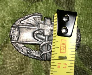 WWII US ARMY COMBAT MEDIC BADGE,  Pin - back,  WW2 5