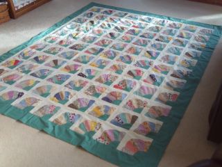 Vintage Hand Pieced Hand Stitched Fan Quilt Top - 82 " X 94 "