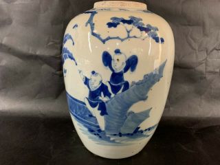 18th C.  KangXi Chinese Blue And White Porcelain Vase 3