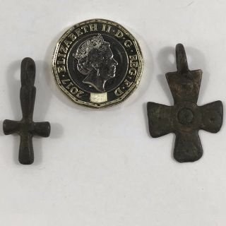 2 X Ancient Byzantine Bronze Crosses 3cm X 2.  9cm & 2.  6cm X 1.  15cm 8