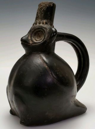 Antique South American Pre - Columbian Pottery Blackware Bird Figure Vessel Chimu