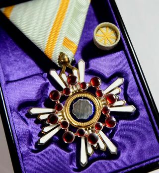 Japanese Order Of Sacred Treasure 5th Class Badge Japan Medal Sterling Silver