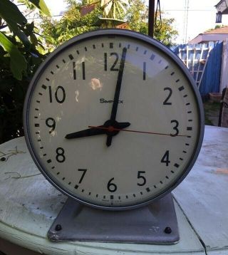 Vintage Double Sided Simplex Mounting Clock