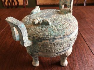 Large Antique Chinese Cast Bronze Urn 4