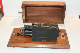 C1920 ' S BRITANNIC MECHANICAL CALCULATOR ADDING MACHINE MODEL 2A 4