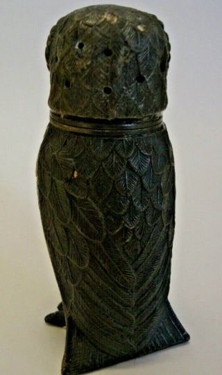 Antique early 20th century novelty pewter pepper pot in the form of an owl 3