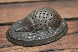 Antique Brass Pin Cushion W.  AVERY & SON Redditch Hedgehog Figural 8