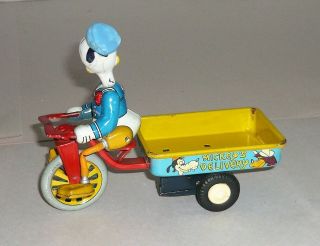 VINTAGE MARX MICKEY ' S DELIVERY DONALD DUCK ON BICYCLE PULLING CART TIN TOY 2