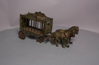 Hubley Vintage Cast Iron Royal Circus Wagon with Horses 6