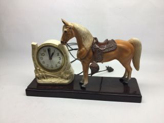 Vintage Sessions Breyer Hartland Palomino Horse Metal Clock