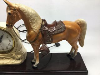 Vintage Sessions Breyer Hartland Palomino Horse Metal Clock 5