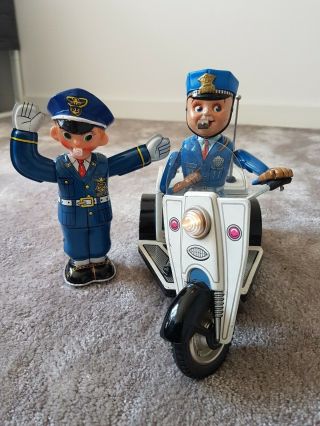 2x NOMURA TIN TOY,  Patrol Auto - Tricycle & TRAFFIC policeman 1950s Japan - - 3
