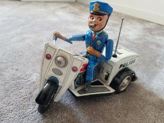 2x NOMURA TIN TOY,  Patrol Auto - Tricycle & TRAFFIC policeman 1950s Japan - - 4