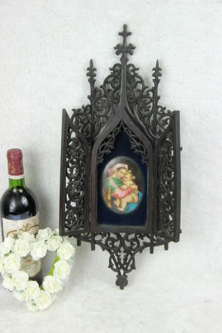 Antique religious black forest wood carved gothic porcelain madonna medaillon 6