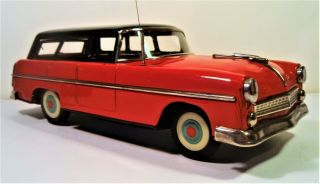 TIN FRICTION 1955 FORD TWO TONE STATION WAGON CAR TAILGATE MARUSAN JAPAN 7