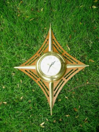 Vintage Sessions Sunburst Starburst Atomic Wall Clock Mid Century Unrestored Mcm