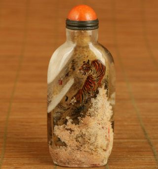 Chinese Natural Crystal Old Painting Tiger Statue Snuff Bottle Collectible Gift
