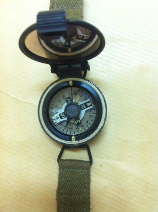 BRITISH RAF WRIST PILOTS SURVIVAL COMPASS REF No 6002/8 3