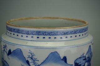 A Chinese Blue and White Porcelain Vase Pot Jar with Deer & Crane 11