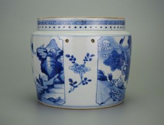 A Chinese Blue and White Porcelain Vase Pot Jar with Deer & Crane 6