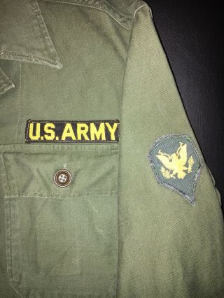 US ARMY Olive Green Uniform Shirt Men ' s Vintage Patches 50’s Korea Cond. 3