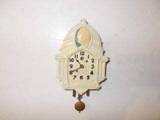 Lux Roosevelt U.  S.  Capitol Miniature Pendulette Clock Circa.  1930