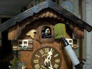 Vintage Black Forest Hubert Herr Chalet/Beer Drinker Cuckoo Clock Germany 2