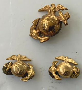 U.  S.  Marine Corps Dress Blue Eagle Globe And Anchor Insignia