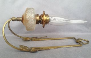 Big antique english oil lamp sconce made of brass 1930 ' s Art Deco 3