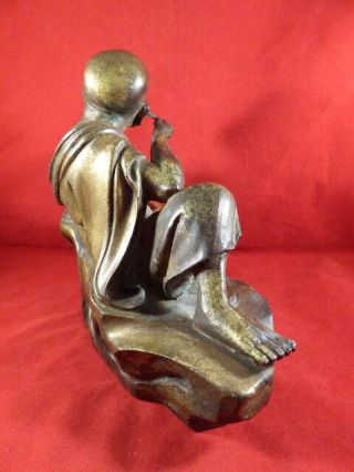 STUNNING ANTIQUE CHINESE GILT BRONZE FIGURE OF A MAN WITH EAR SCOOP c1880 6