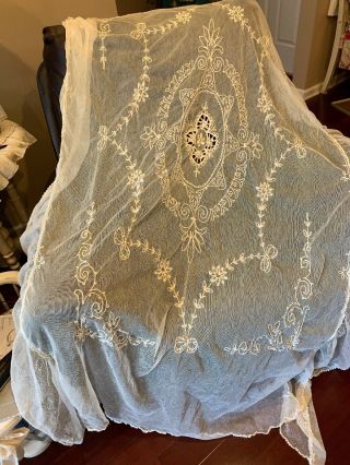 Stunning Antique Netted Tambour Lace Bedspread W/ Runners