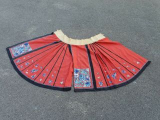 Antique 19 Th Chinese Silk Embroidery Skirt