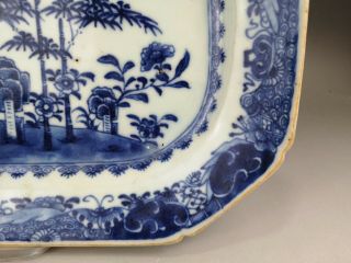 A very fine Chinese 18C blue&white 