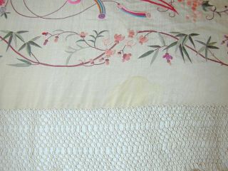 Antique Chinese Embroidered Cream Silk Shawl - Butterflies/Baskets of Flowers 5