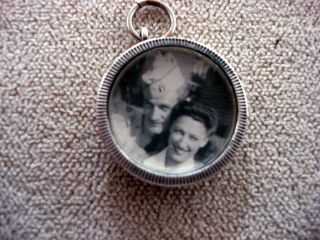 Wwii Us Army 1943 Sweetheart Locket W/ Photo Made For Australian Florin Coin