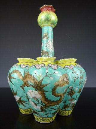 Rare Chinese Porcelain Tulip Vase - Figures/Dragon - 19th C. 10