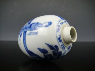 Perfect Chinese Porcelain B/W Tea Caddy - Ladies - 18th C.  Kangxi 7