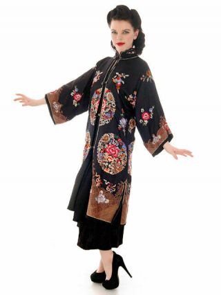 Antique Vintage Chinese Coat Womens Silk Embroidered Coat 1920s 42 " Bust