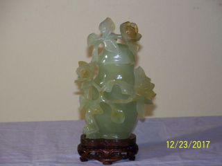 Chinese Qing Dy Jade Hand Sculpted Vase Statue W/rose Decor Custom Stand