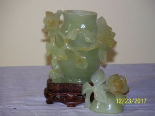 Chinese Qing Dy Jade Hand Sculpted Vase Statue w/Rose Decor Custom Stand 7