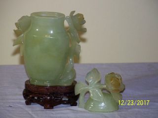 Chinese Qing Dy Jade Hand Sculpted Vase Statue w/Rose Decor Custom Stand 8