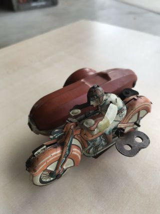 Antique Circa 1930s 1940 Tin Litho Wind - Up Toy Motorcycle Zeppelin Side Car Rare